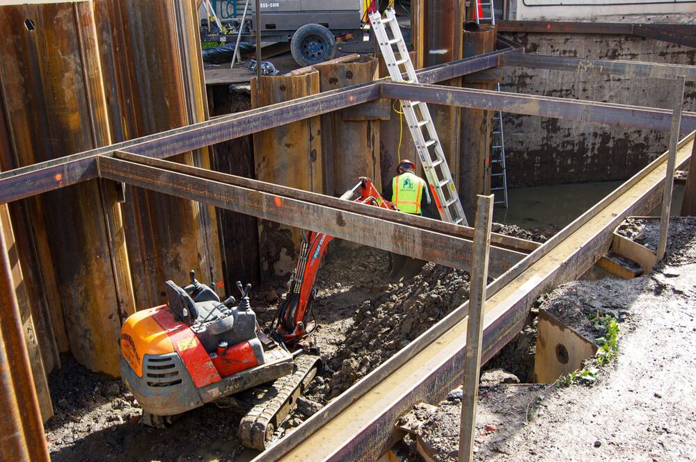 Sheet pile cofferdam